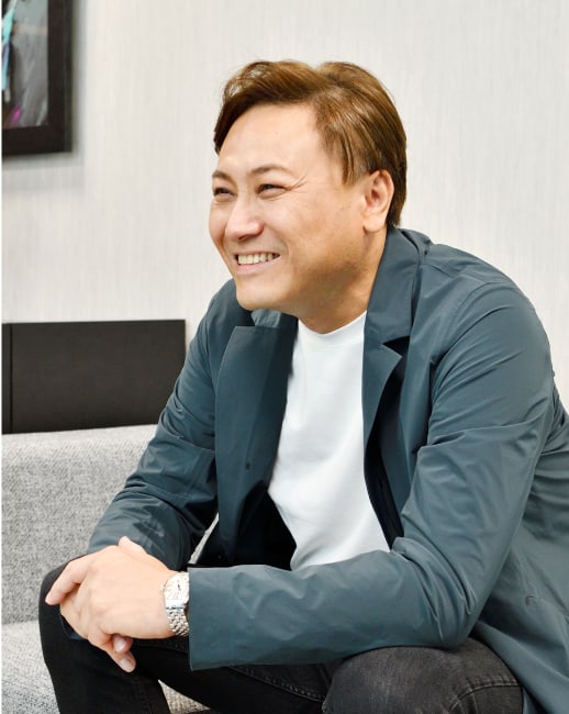 近藤 康弘
